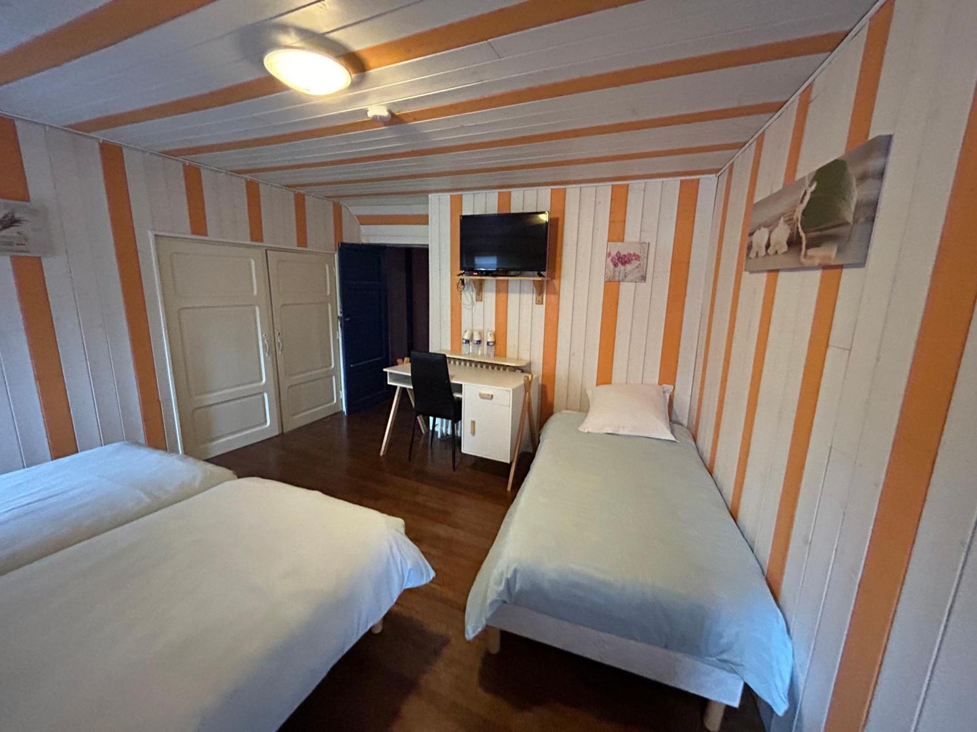 Chambres D'Hotes La Cheminee Tardets-Sorholus エクステリア 写真